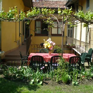 Casa Mario Lupo - And Apartment Bergamo